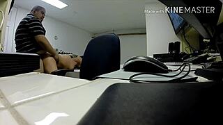 Fucking the saleslady in the office during break time