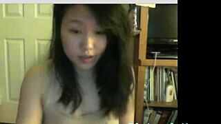 Cute Asian Teen Twerks Her Tight Ass On Webcam For Viewers