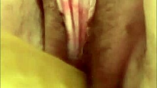 OH MY GOD, WATCH THIS BBW MILF FUCK THAT DILDO IN HER HAIRY PANTIES WHILE RUBBING HER BELLY!