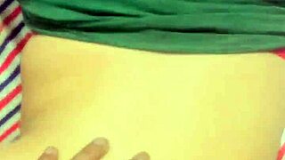 Watch this Indian girl get turned on by porn and start fucking.