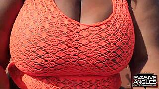 Hey, wanna see Evasive Angles crush BBW butts hard?