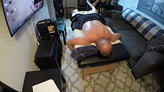 Gigi Breeze Relaxing Massage Session