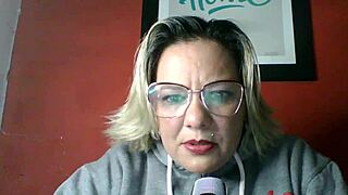 exploring my first black delight as a pregnant taradinha on instagram lolahistoria