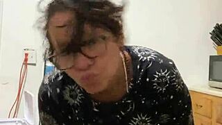 Anna Maria's mature Latina body rocks black workout gear hard!