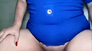 Caught stepmom masturbating in the bathroom 😈