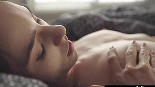 Teen 18+ plunges fingers into wet pussy for orgasm in early morning close-up