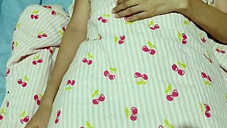 Exotic Black Girl Nyeema Knoxxx Blows and Fucks Shaved Pussy