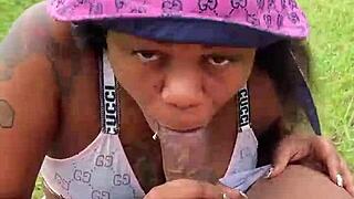 这漂亮黑妞要大黑屌别零钱？