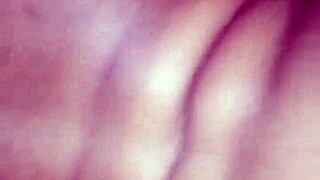 Big booty shaking in rhythmic motion