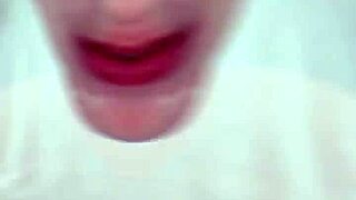 Kaya小骚货给导演狂吸口爆