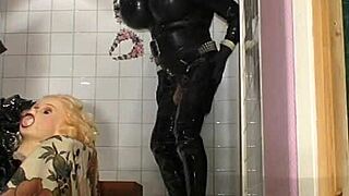 In this retro blue film, Roxina interacts with her turbo doll in a toilet setting, captured in XXL WMV format for detailed viewing.