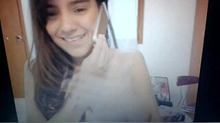 Maiite摄像头前撩骚聊天