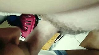 I give a passionate blowjob to Eueu2