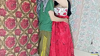 anal fucking with chubby indian bhabhi in clear hindi audio 😍