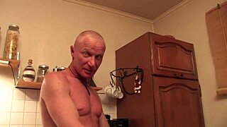 I prepaire a plate of pasta with my cunt taste for him