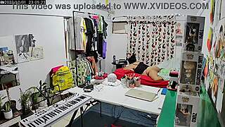 why is that gordita on the security camera in her thong, spying on her?