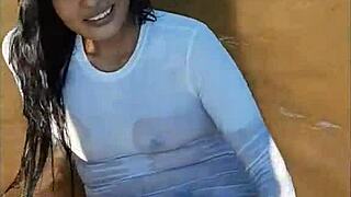 河里户外详细操小姨子