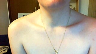 Watch Your Slutty Italian Play With Food On Webcam, Wanting To Eat You All In This Kinky Fetish Porn?