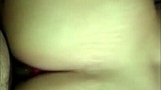 I prepare whore's ass for breaking