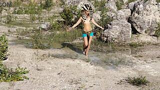 公共户外裸跳法老舞超骚扭