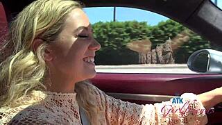 River Lynn's day date turns intimate with pussy groping like a good girl in amateur POV 😊