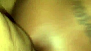 Mulla arches her back and pokes that pussy out in hotel doggystyle!