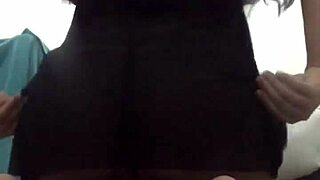 Mature woman allows filming and oral pleasure at home