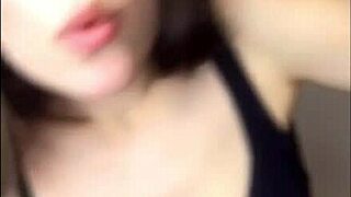 Babe performs on webcam show