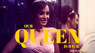 Big Tits Nurse Madison Ivy Craves Patient Cock in Hospital Fishnets Fantasy - Brazzers