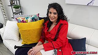 Angel Gostosa Gives Stepbro Oliver Faze A Handjob