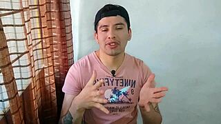 I met the straight carpenter and he ended up fucking my ass with his 23cm cock in my room story