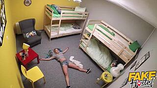 巨乳英国骚货求大屌猛干