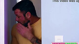 Watch Riley Star and Serena Santos Fuck on Facetime with Preston Parker!