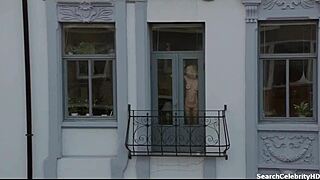 Ellen Dorrit Petersen在2014年火辣场景中裸露上身。