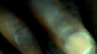 bbw pussy play gets wet and hairy