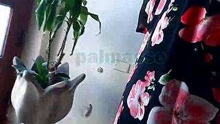 Una inocente chica pillada en la calle se deja follar por dinero