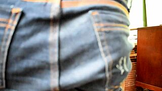 Indian novinha gets oral and assfucking in hardcore gangbang!