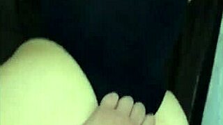 闺蜜男友猛操我骚穴