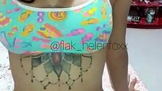 Body Fitness Girl 243 Shows Off Her Athletic Moves