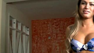 我作为人妖被舔屁股和肛交，感受深射