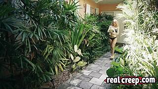 i'm watchin raylin ann give a blowjob in doggy style with fingering, it's so hardcore.