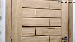 Esse cara do gás é um tesudo full on red.