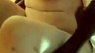 Wow, check this curvy fat ass getting huge anal fucking in lingerie!