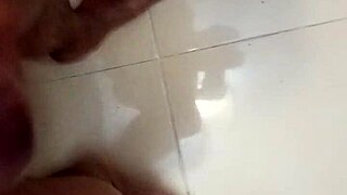 I stroke my verga so good it feels amazing