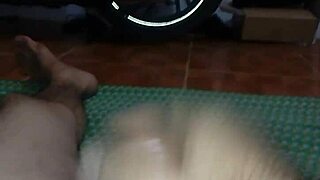 hey, small cock but i love banging hard