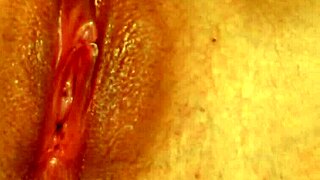 Sexy vagina vista muy de cerca with teen 18+ toys