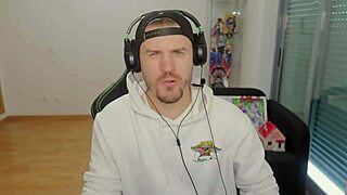 I got traumatized by this one piece game