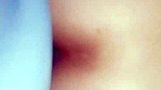 novia de mi amigo viene a casa para una visita