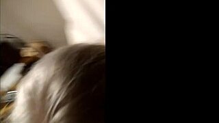 sucking cock while on phone to mummy, feeling so naughty 😏📞