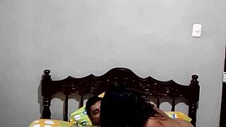 sexy chat on web turns into oral sex session